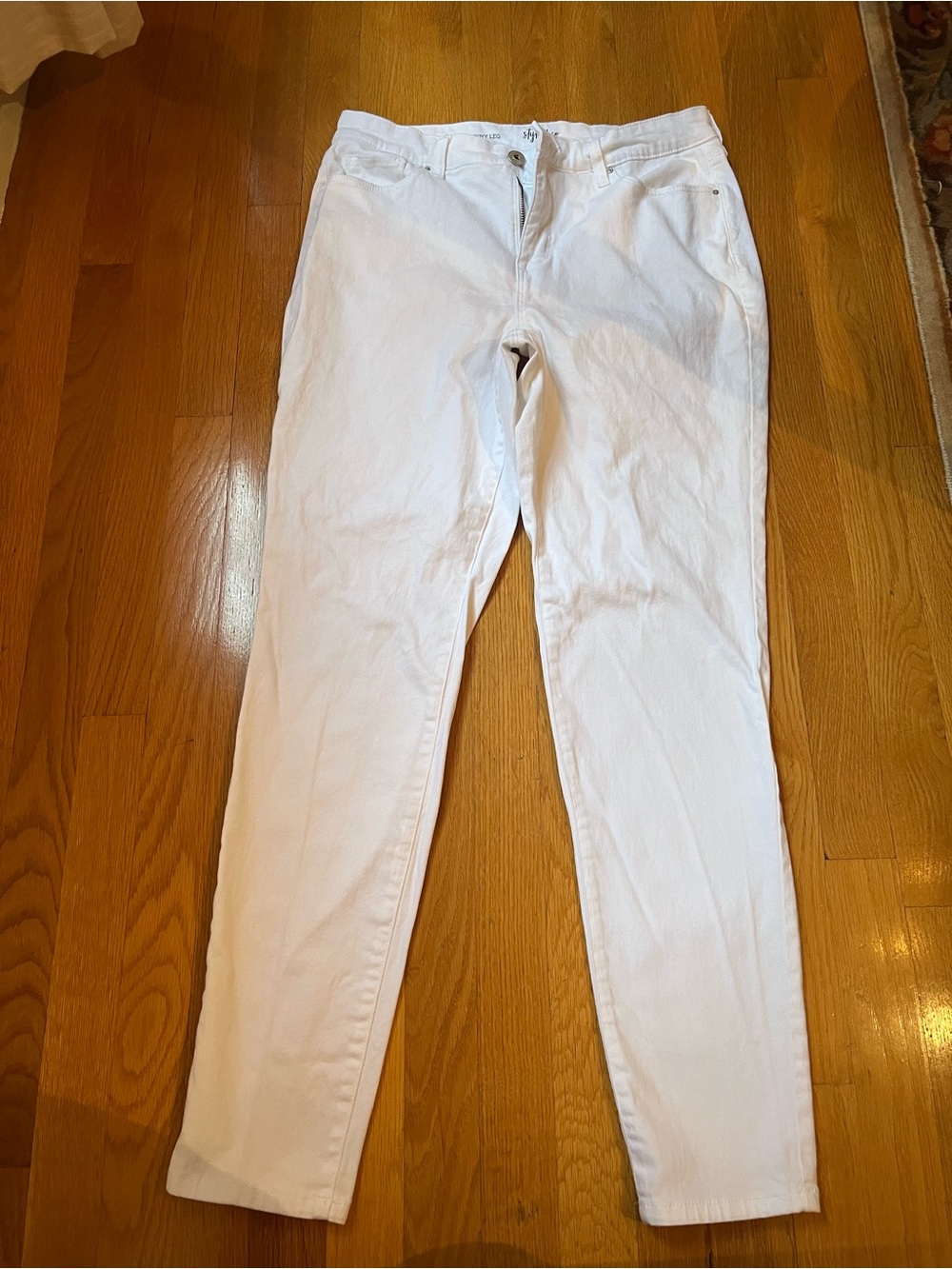 Style & Co. White Skinny Jeans